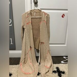 Free people sweater longer in front than back cable knit